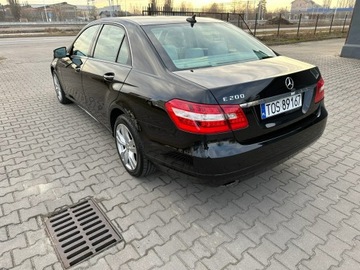 Mercedes Klasa E W212 Limuzyna 200 CGI BlueEFFICIENCY 184KM 2011 Mercedes E 200 CGI, 1.8B, Idealny-jak now,Alufelgi, zdjęcie 1