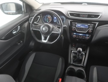 Nissan Qashqai II Crossover 1.2 DIG-T 115KM 2017 Nissan Qashqai 1.2 DIG-T, Salon Polska, Klima, zdjęcie 6