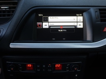 Citroen C5 III Tourer 2.0 BlueHDi 180KM 2016 Citroen C5 2.0 BlueHDI, 178 KM, Automat, Skóra, zdjęcie 11