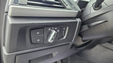 BMW Seria 1 F20-F21 Hatchback 5d 118i 170KM 2012 BMW 118 climatronic biała perła bixsenon duza, zdjęcie 17