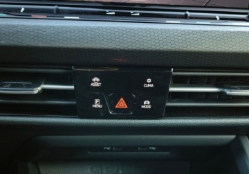 Volkswagen Golf VIII GTI 2.0 TSI 245KM 2022 Volkswagen Golf GTI, ACC, Matrix, GPS, Sportowe fotele podgrzewane, Digita, zdjęcie 25