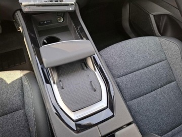 Renault Austral 2026 Od ręki - Techno 1.3 TCe mHEV 150KM / Pakiet Family, Face ID, zdjęcie 9