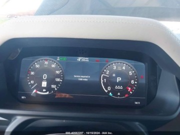 Land Rover Defender IV (L663) 2021 Land Rover Defender 110se, 2021r., 4x4, 3.0L 3.0 Benzyna 395KM, zdjęcie 8