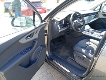 Audi Q7 II SUV Facelifting  3.0 45 TDI 231KM 2023 Audi Q7 Matrix LED, Carplay, 3 rzad siedzen, Virtual kokpit, ISOFIX, Gwara, zdjęcie 6