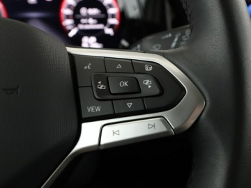 Volkswagen Golf VIII Hatchback Facelifting 1.5 TSI 116KM 2024 Volkswagen Golf carplay, full led, niski przebieg,, zdjęcie 31