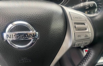 Nissan Qashqai II Crossover 1.6 DIG-T 163KM 2015 Nissan Qashqai 76 Tys Km Gwarancja Bezwypadkowy Zarejestrowany 1.6 163KM, zdjęcie 9