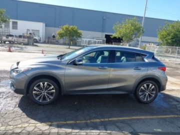 Infiniti QX30 2017 Infiniti QX30 2017 r., 2,0L PREMIUM AWD 2.0 Benzyna 208KM, zdjęcie 14
