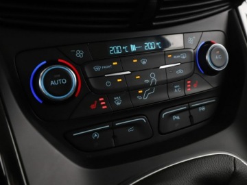 Ford Kuga II SUV Facelifting 1.5 EcoBoost 150KM 2017 Ford Kuga klima auto navi bi-xenon półskóra, zdjęcie 26