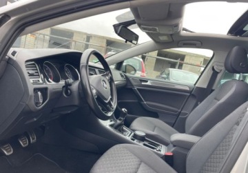 Volkswagen Golf VII Hatchback 3d Facelifting 2.0 TDI 150KM 2018 Volkswagen Golf 2.0Dieselbogata wersjaBezwypadkowyprosto z Niemiec 2.0, zdjęcie 10