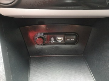 Kia Optima II Kombi 1.7 VGT CRDi 141KM 2018 Kia Optima 1.7 CRDI 140KM # Navigacja # Salon FV23, zdjęcie 16