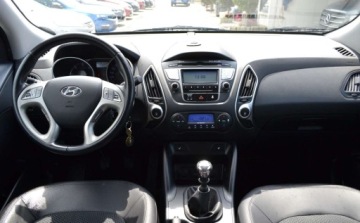Hyundai ix35 SUV 1.7 CRDi 115KM 2013 Hyundai ix35 1.7 diesel - Oplacony - Bogate wyposazenie - Niski przebieg, zdjęcie 4