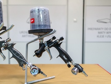 Zestaw kubków do mieszania lakieru system FPS 190 mikronów 650ml 50szt. APP