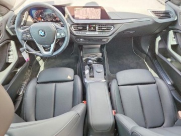 BMW Seria 2 G42-U06 2023 BMW Seria 2 228I 2023 2.0 Benzyna 228KM, zdjęcie 8