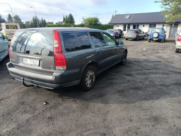 Volvo V70 II 2.4 TD 163KM 2002 Volvo V70 2.4TD 163km 02r Automat, zdjęcie 3