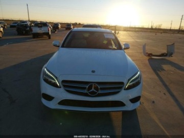 Mercedes Klasa C W206 2021 Mercedes-Benz Klasa C 300 Sedan 2021 2.0 Benzyna 255KM, zdjęcie 7