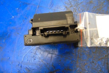 MERCEDES B TŘÍDA W245 SPÍNACÍ SKŘÍŇKA KLÍČEK 1695452108