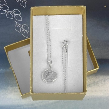 SREBRNY MEDALIK Z MATKĄ BOSKĄ PRÓBA 925 + GRAWER