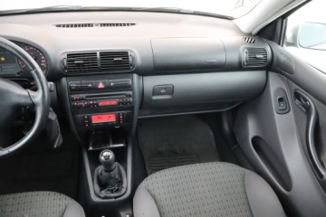 Seat Toledo II 1.9 TDI 110KM 2002 Seat Toledo 1.9 TDI, HAK, Klima, Klimatronic, zdjęcie 7