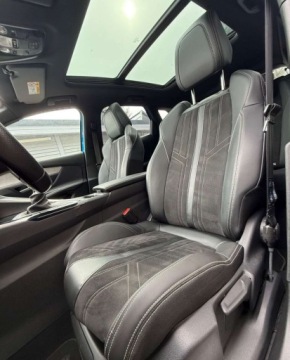 Peugeot 3008 II Crossover Facelifting  1.2 PureTech 130KM 2021 Peugeot 3008 Peugeot 3008 1.2 PureTech GT SampS 1.2 Benzyna 130KM, zdjęcie 6