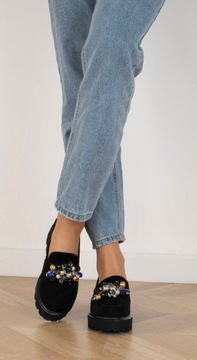 ЧЕРНЫЕ ЗАМШЕВЫЕ ЛОФЕРЫ С КРИСТАЛЛАМИ 38