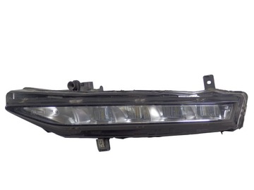 HALOGEN PRAWY PRZÓD SKODA SUPERB III 3V0941700B