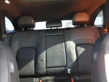 Jaguar F-Pace 2023 Jaguar F-Pace S 2023 2.0l 2.0 Benzyna 247KM, zdjęcie 11