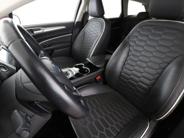 Ford Mondeo V Kombi 2.0 EcoBoost 240KM 2017 Ford Mondeo Automat Navi Kamera cofania, zdjęcie 12