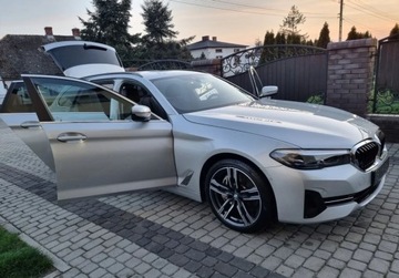 BMW Seria 5 G30-G31 Touring Facelifting 3.0 530d 286KM 2021 BMW Seria 5 Lift 3.0D 286 PS Mild hybrid Zadbane Niski przebieg Serwis ASO, zdjęcie 33