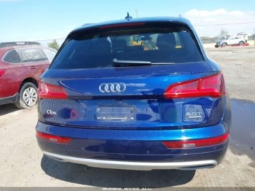 Audi Q5 II SUV 2.0 TFSI 252KM 2018 Audi Q5 2018 AUDI Q5 2.0T PREMIUM2.0T TECH PREMIUM 2.0 Benzyna 252KM, zdjęcie 5