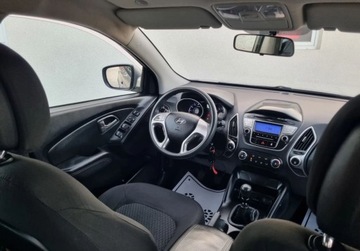 Hyundai ix35 SUV 1.6 GDI 135KM 2010 Hyundai ix35 Sliczny 1.6 Benzyna BOGATA WERSJA Oryginal WYJATKOWY Serwis Z, zdjęcie 4