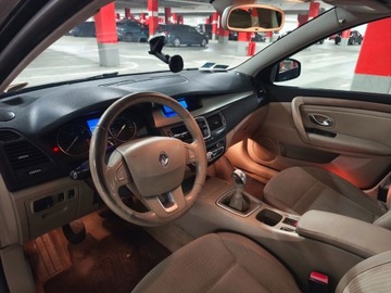 Renault Laguna III Grandtour 2.0 dCi 150KM 2009 Renault Laguna 2.0 dCi Privilege 2009, zdjęcie 15