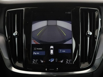 Volvo V60 I Kombi Facelifting 2.0 D4 DRIVE-E 190KM 2018 Volvo V60 2.0 D4 Automat Momentum Nawigacja, zdjęcie 24