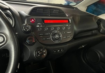 Honda Jazz III 1.2 i-VTEC 90KM 2013 Honda Jazz Sprowadzona Zarejestrowana.klima. 1.2 Benzyna 90KM, zdjęcie 8