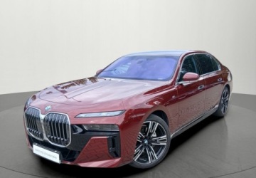 BMW Seria 7 G70 2023 BMW Seria 7 BMW 740d xDrive Msport BMW bonkowscy 3.0 Diesel 286KM