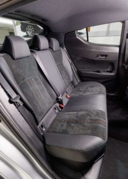 Toyota C-HR I Crossover Facelifting 1.8 Hybrid 122KM 2023 Toyota C-HR 1.8 Hybrid GPF GR Sport 1.8 Hybryda 122KM, zdjęcie 21