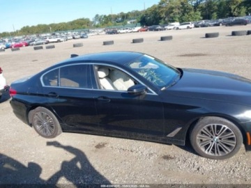 BMW Seria 5 G30-G31 Limuzyna 540i 340KM 2020 BMW Seria 5 540i xdrive 3.0 Benzyna 340KM, zdjęcie 4