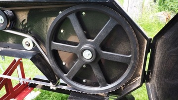 Trak tartak piła taśmowa taśmowy elektryczny 7,5kW 790mm osłona taśmy drewn