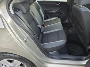 Skoda Rapid II Spaceback 1.2 TSI 90KM 2016 Skoda RAPID 1,2 TSI 90KM Ambition Krajowy 1.2 Benzyna 90KM, zdjęcie 10