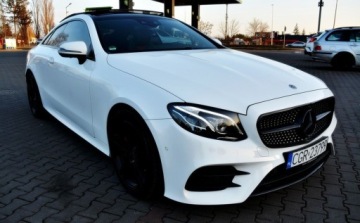 Mercedes Klasa E W213 Kombi 3.0 350d 258KM 2018 Mercedes-Benz Klasa E AMG Bezwypadkowy, Zadbany, Bogate wyposazenie 3.0, zdjęcie 2
