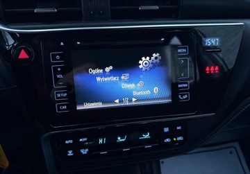 Toyota Auris II Hatchback 5d Facelifting 1.6 Valvematic 132KM 2018 Toyota Auris salon Polska, 60 tys km, Kamera czujniki przod i tyl 1.6, zdjęcie 8