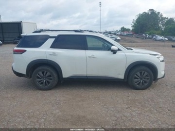 Nissan Pathfinder III 2022 Nissan Pathfinder 2022 Nissan Pathfinder SV 2WD 3.5 Benzyna 284KM, zdjęcie 11