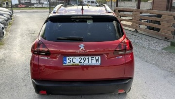 Peugeot 2008 I SUV Facelifting 1.2 PureTech 82KM 2016 Peugeot 2008 1.2i ZAREJESTROWANY Bezwypadkowy, zdjęcie 37