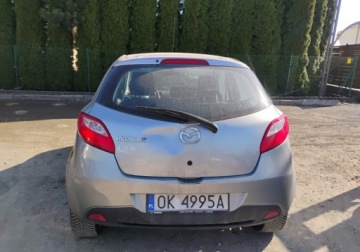 Mazda 2 II 2010 Mazda 2 122010r, 1.6 Benzyna. Lekko uszkodzony przod. Jezdzi. 1.6 90KM, zdjęcie 15