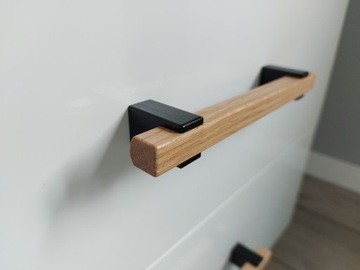 Мебельная ручка для рейлинга П-образная, длина 178 мм, ширина 128 мм.