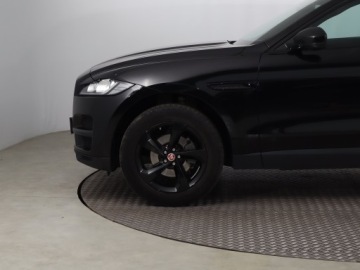 Jaguar F-Pace SUV 2.0 iD4 163KM 2019 Jaguar F-Pace E-Performance, Klima, Klimatronic, zdjęcie 14
