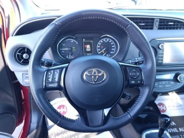 Toyota Yaris III 2017 Toyota Yaris Hybrid 100 Premium EU6 III (2011-2019, zdjęcie 27