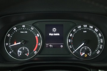 Skoda Octavia IV Liftback 1.5 TSI EVO 150KM 2021 Skoda Octavia 1.5 TSI e-tec, Salon Polska, zdjęcie 7