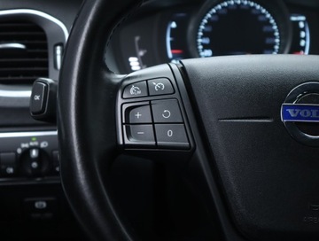 Volvo V60 I Kombi Facelifting 2.0 D4 DRIVE-E 181KM 2014 Volvo V60 D4 2.0, Salon Polska, Serwis ASO, zdjęcie 17