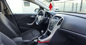 Opel Astra J Sports Tourer 1.4 Turbo ECOTEC 120KM 2011 Opel Astra Opel Astra 1.4 Benzyna 120KM, zdjęcie 25