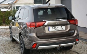 Mitsubishi Outlander III 2017 Mitsubishi Outlander Mitsubishi Outlander 2.0 4WD Top 2.0 Hybryda Plug-in, zdjęcie 11